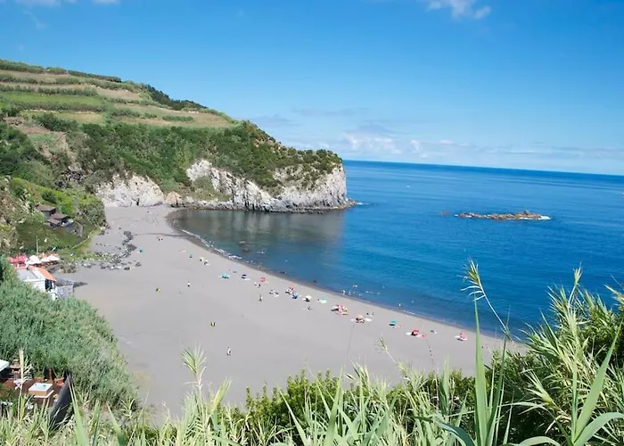 Casa Hortensias - House * Porto Formoso